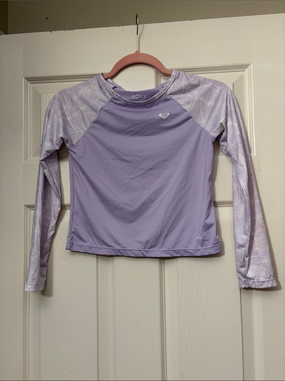Roxy Lavender Long-Sleeve Rash Guard with Patterned Sleeves